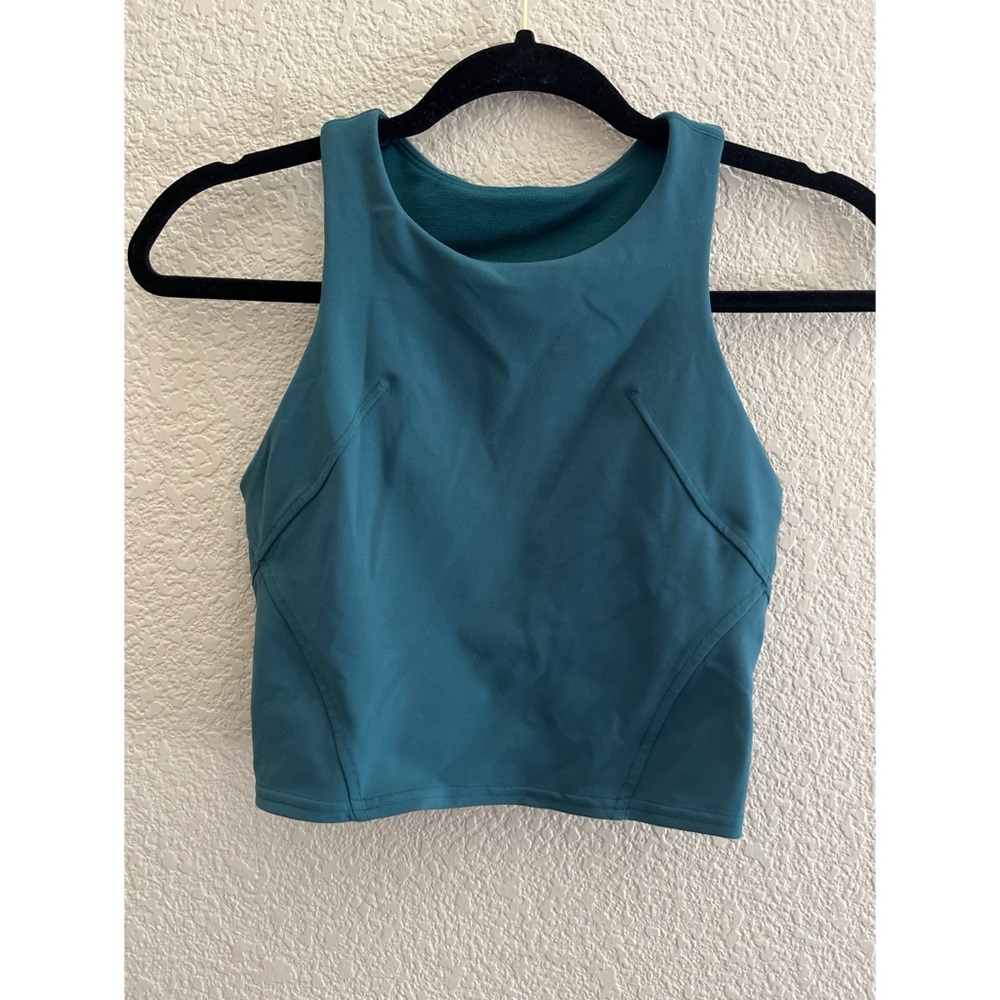LuluLemon Wundertrain Teal Tank Size 4